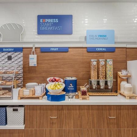Holiday Inn Express Troy By Ihg Exteriér fotografie