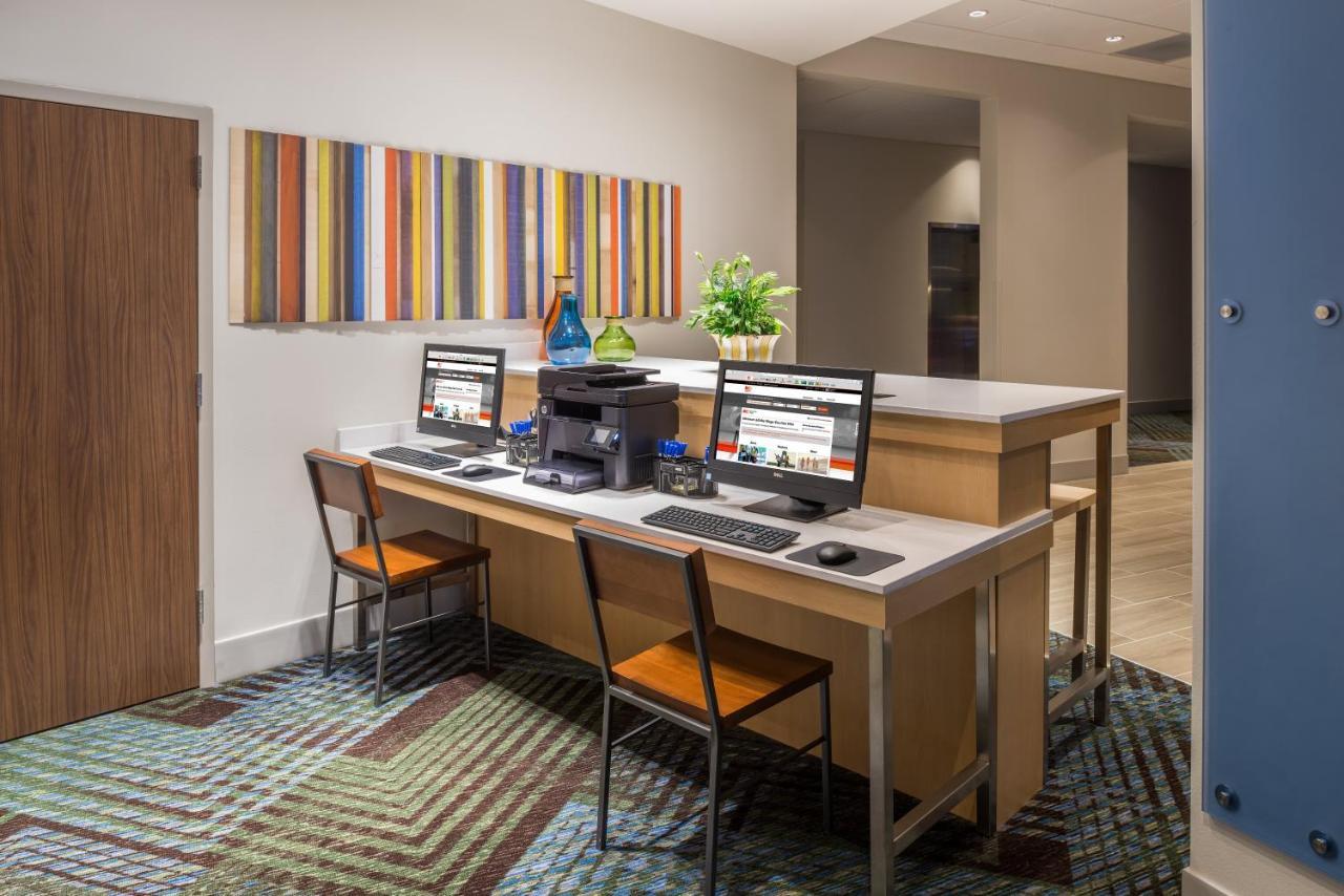 Holiday Inn Express Troy By Ihg Exteriér fotografie