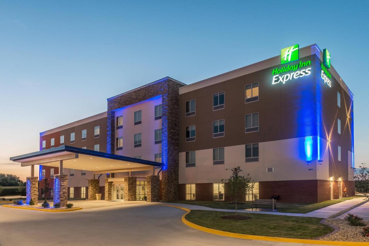 Holiday Inn Express Troy By Ihg Exteriér fotografie